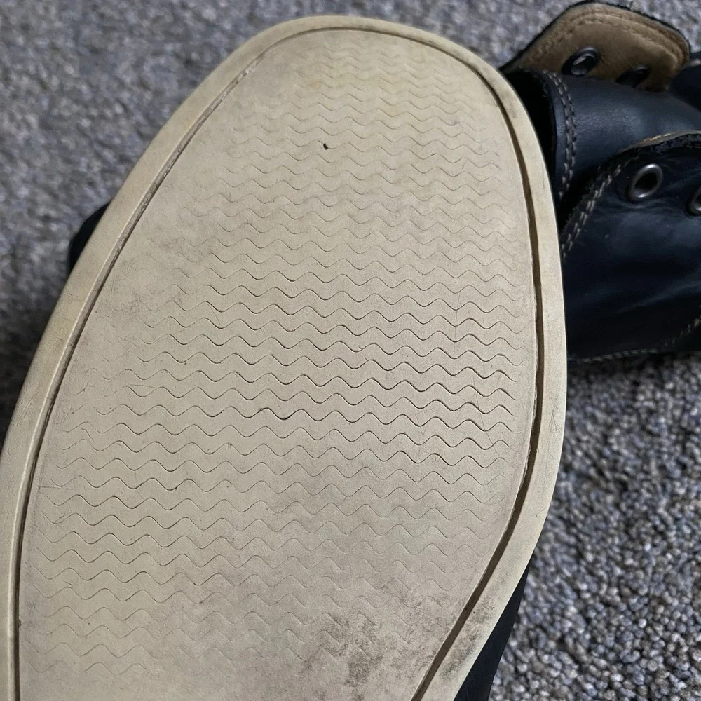 John Varvatos USA Boat Shoes Men 9.5 Brown Leather Loafers Laceless Slip On